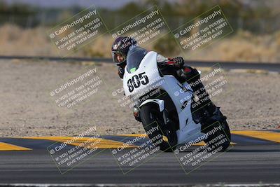 media/Dec-17-2022-SoCal Trackdays (Sat) [[224abd9271]]/Turn 7 Set 1 (1125am)/